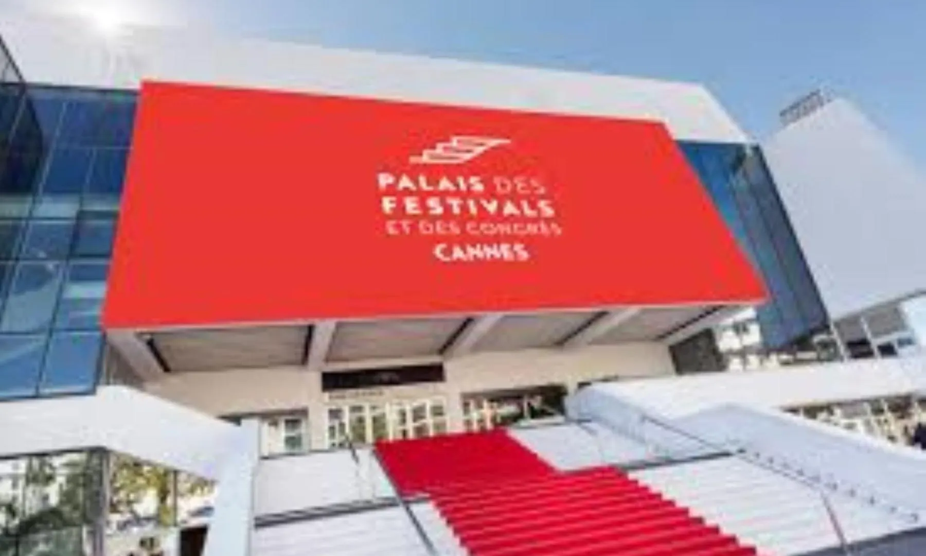 4 Pieces Balcon Parking Proche Martinez A3B130 Apartment Cannes France