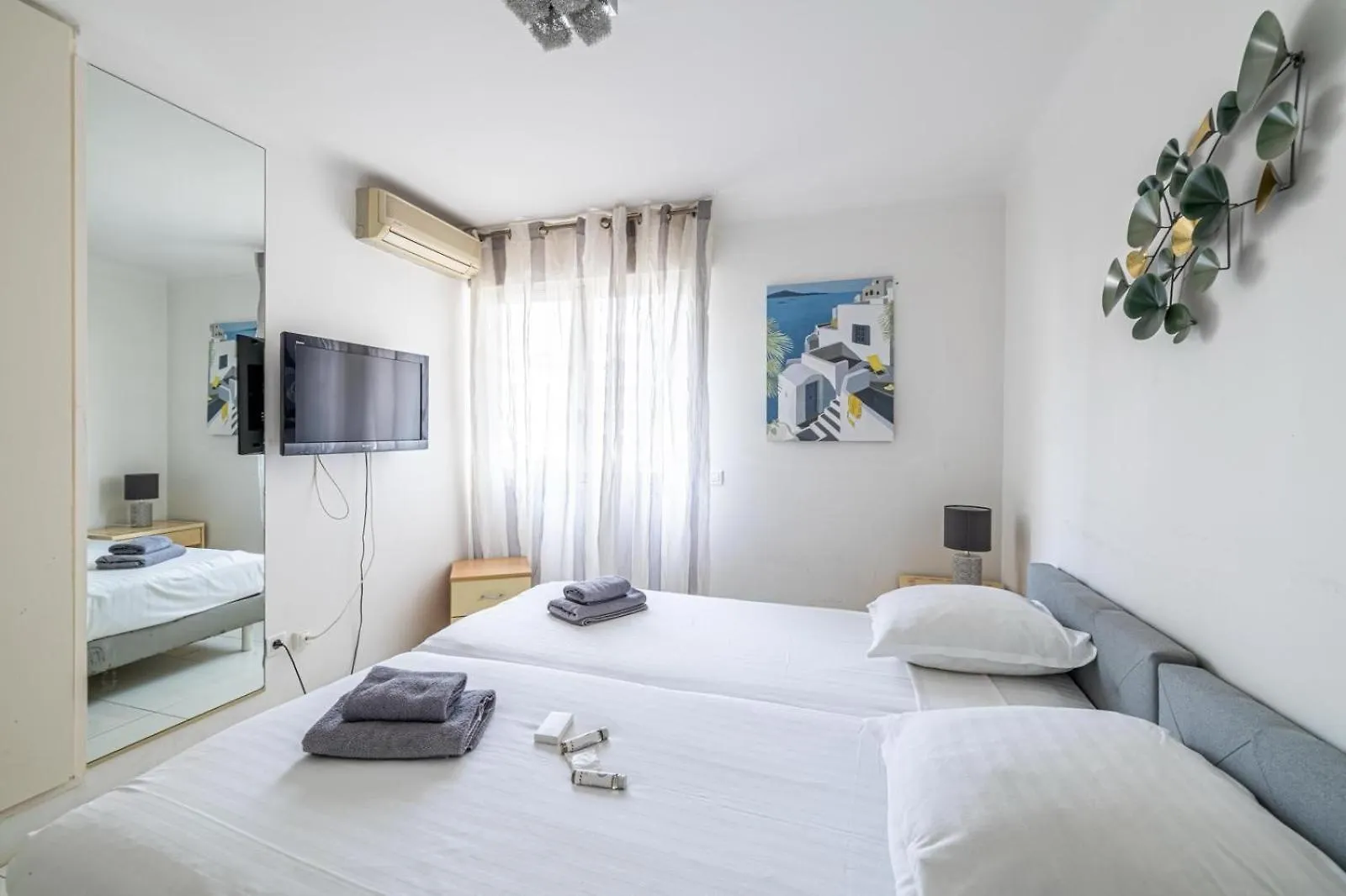 4 Pieces Balcon Parking Proche Martinez A3B130 Apartment Cannes